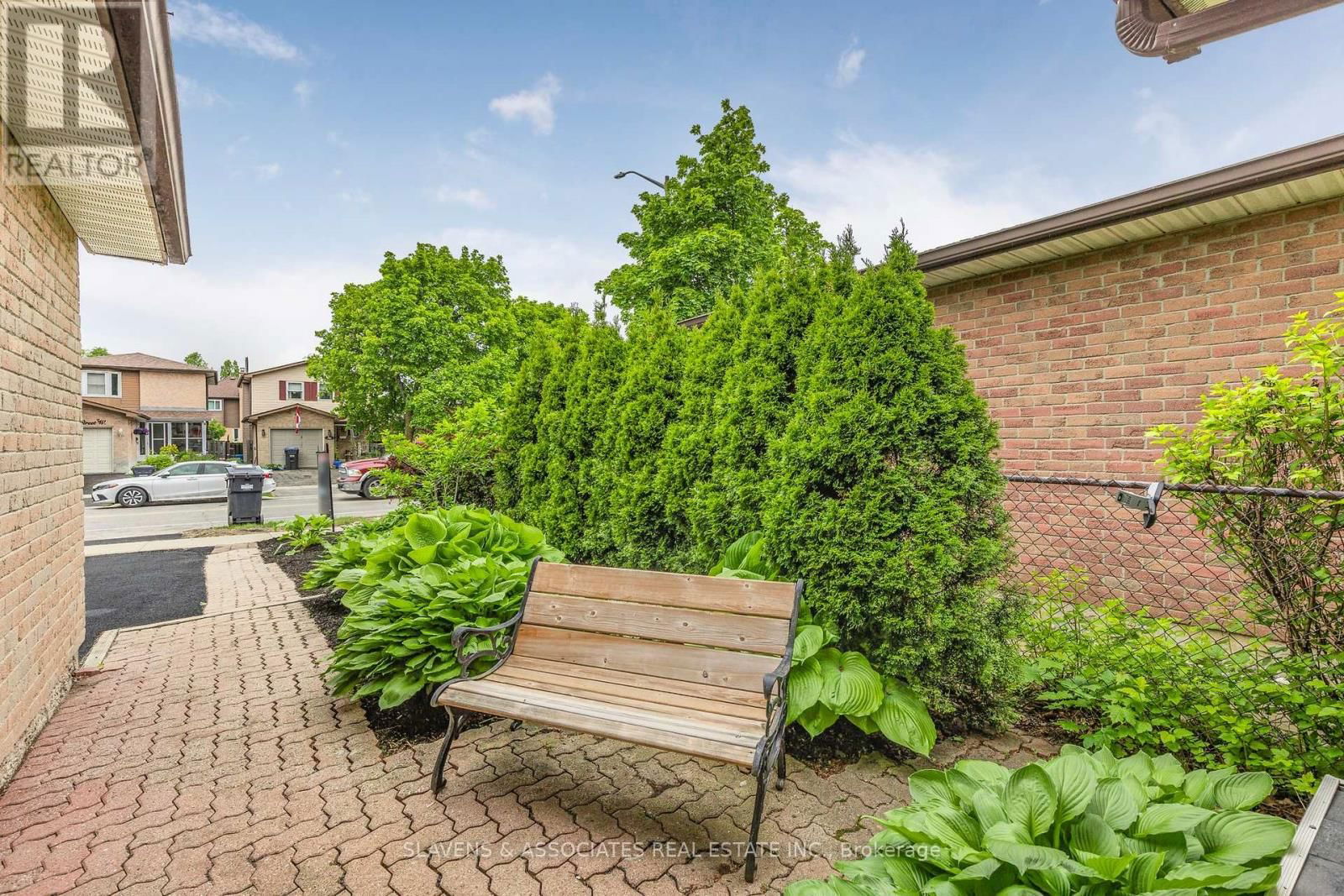 37 VODDEN STREET WEST Image 31