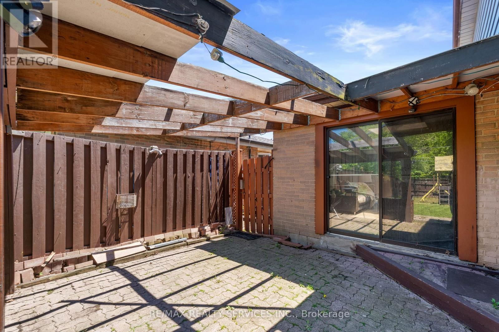 80 BROOKLAND DRIVE Image 34