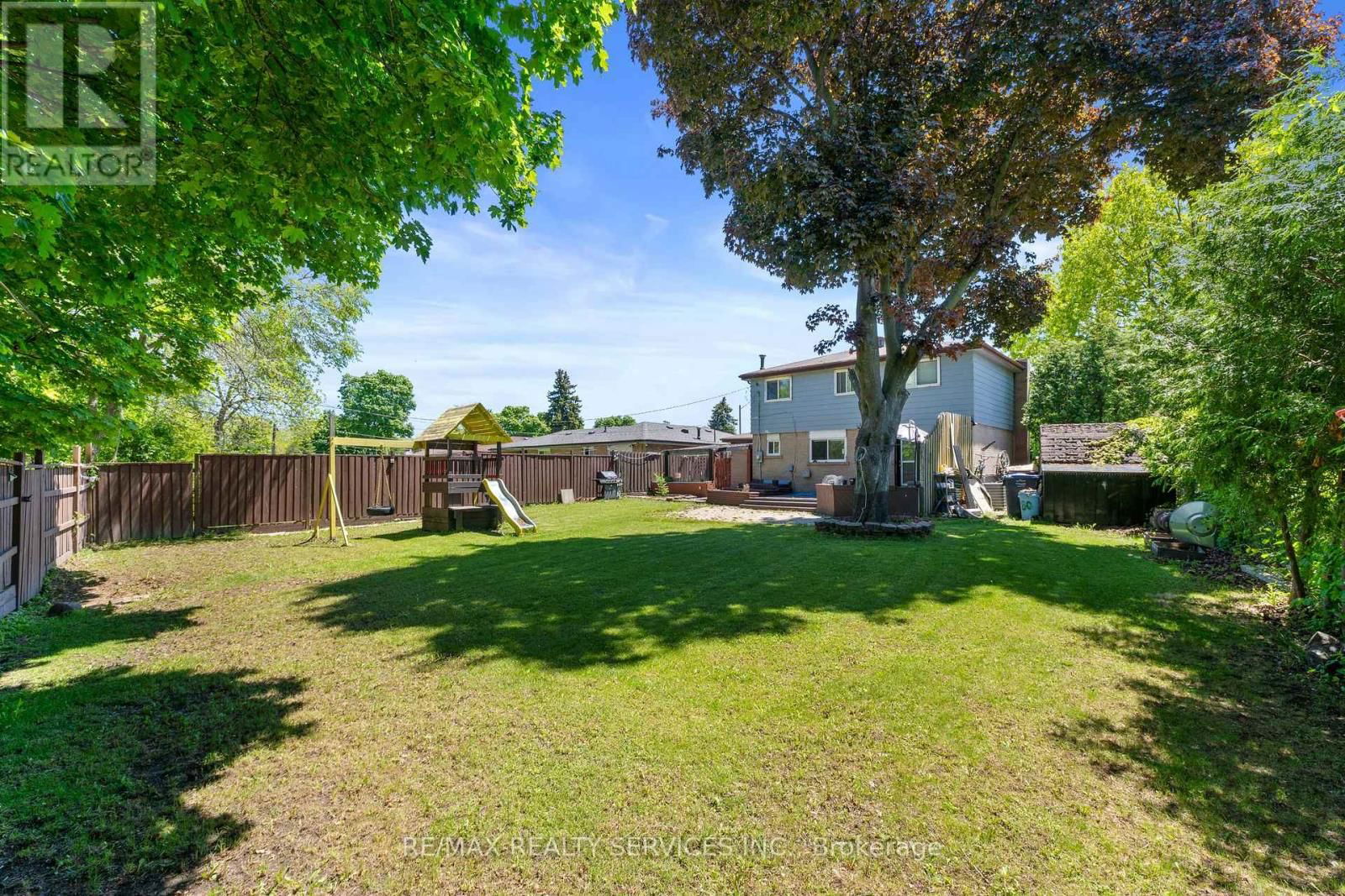 80 BROOKLAND DRIVE Image 37