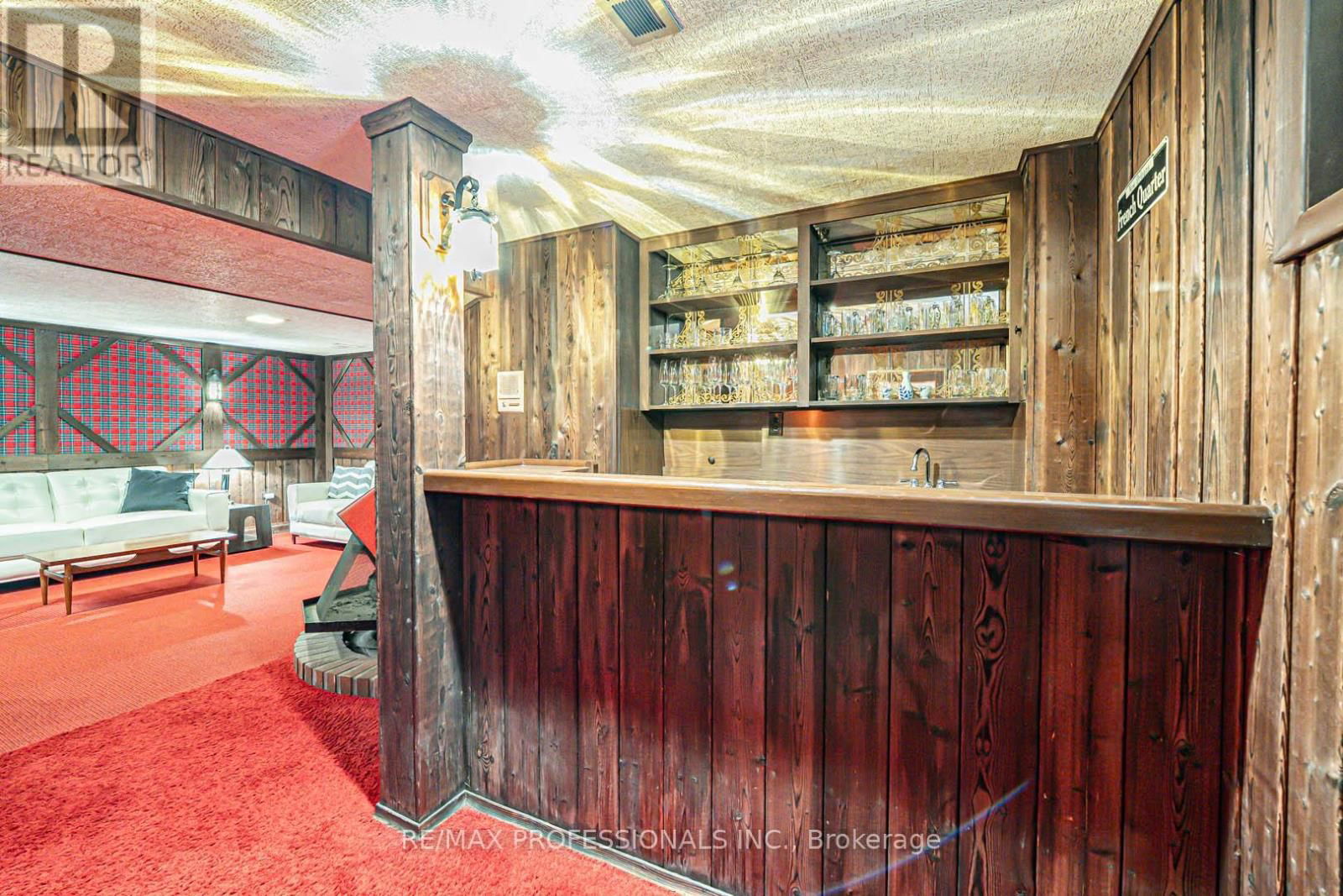 302 LENEL COURT Image 28