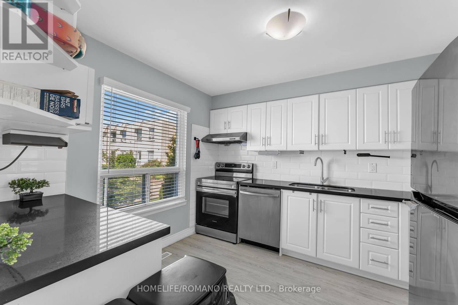 2 - 7440 GOREWAY DRIVE Image 13