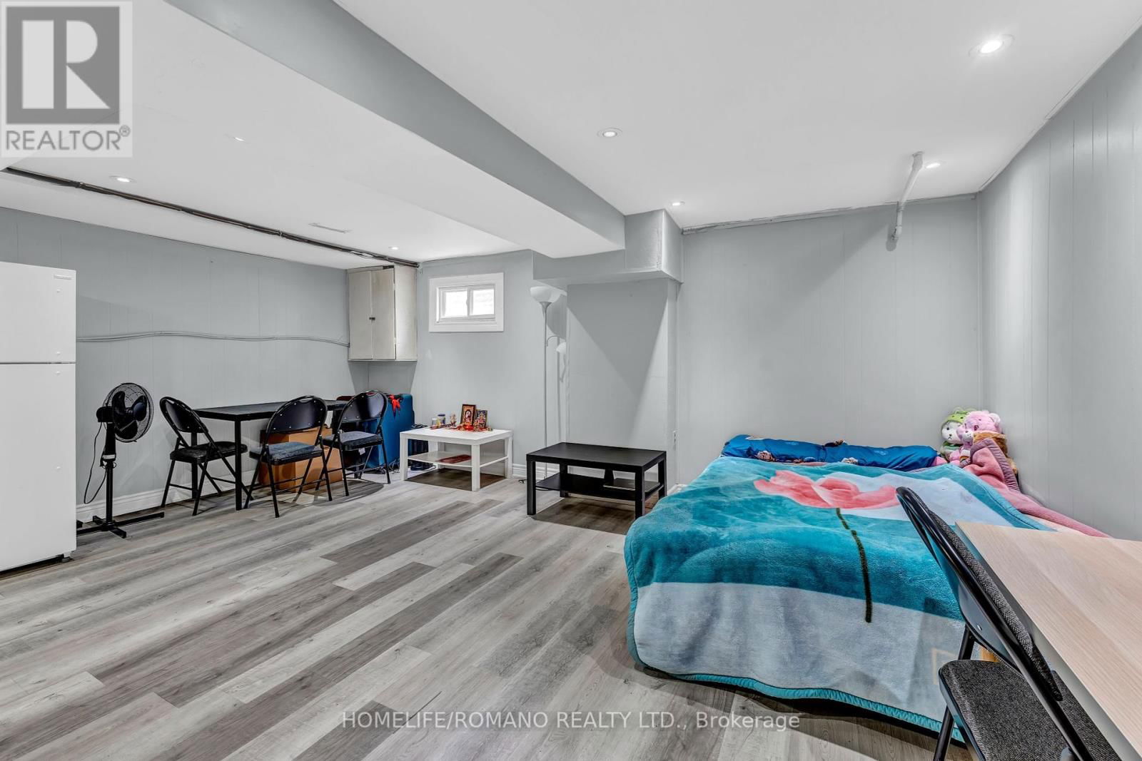 2 - 7440 GOREWAY DRIVE Image 18