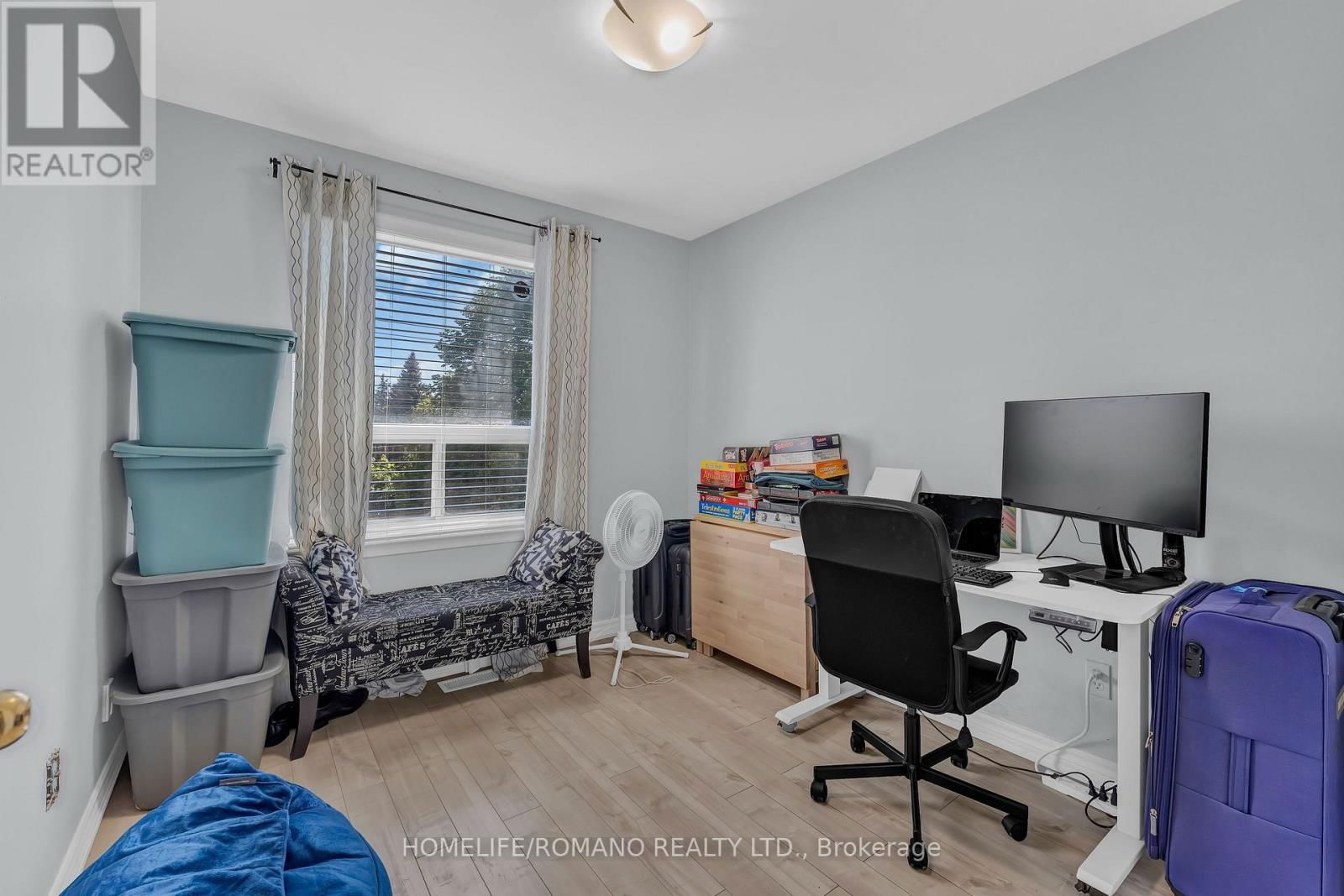 2 - 7440 GOREWAY DRIVE Image 24