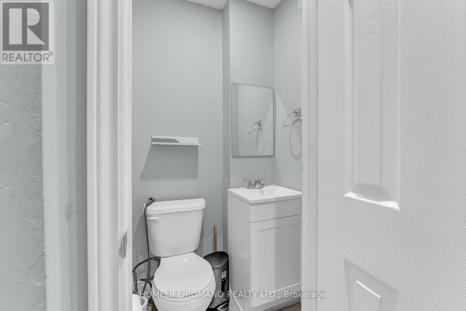 2 - 7440 GOREWAY DRIVE Image 5