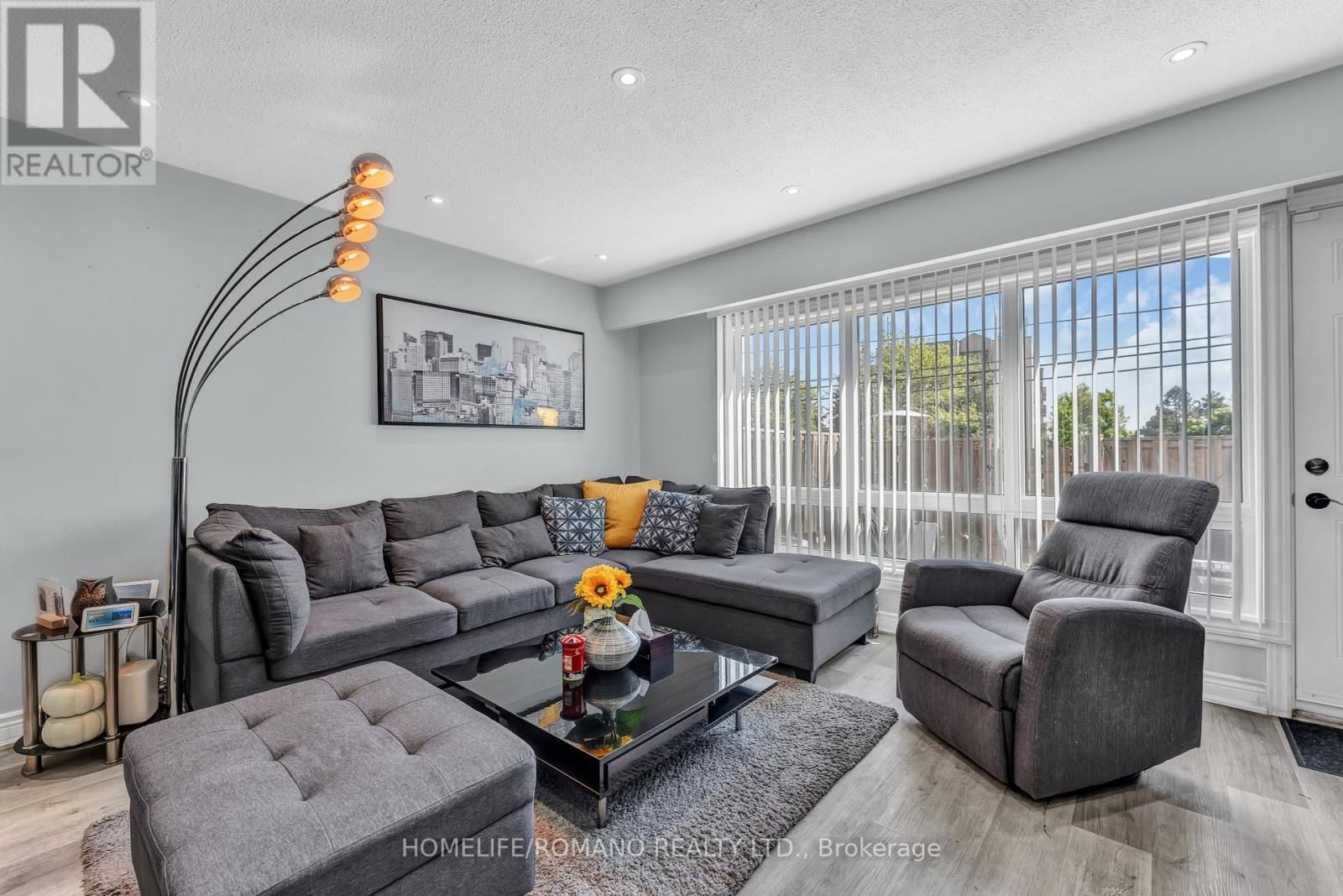 2 - 7440 GOREWAY DRIVE Image 9
