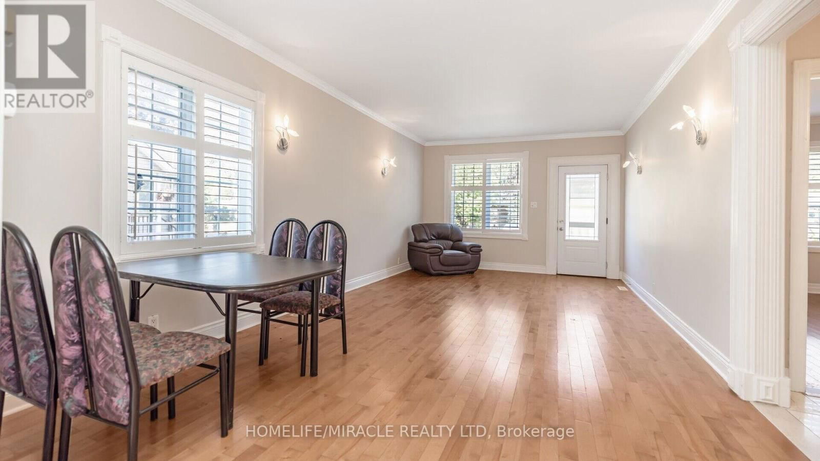 112 TROY STREET Image 4