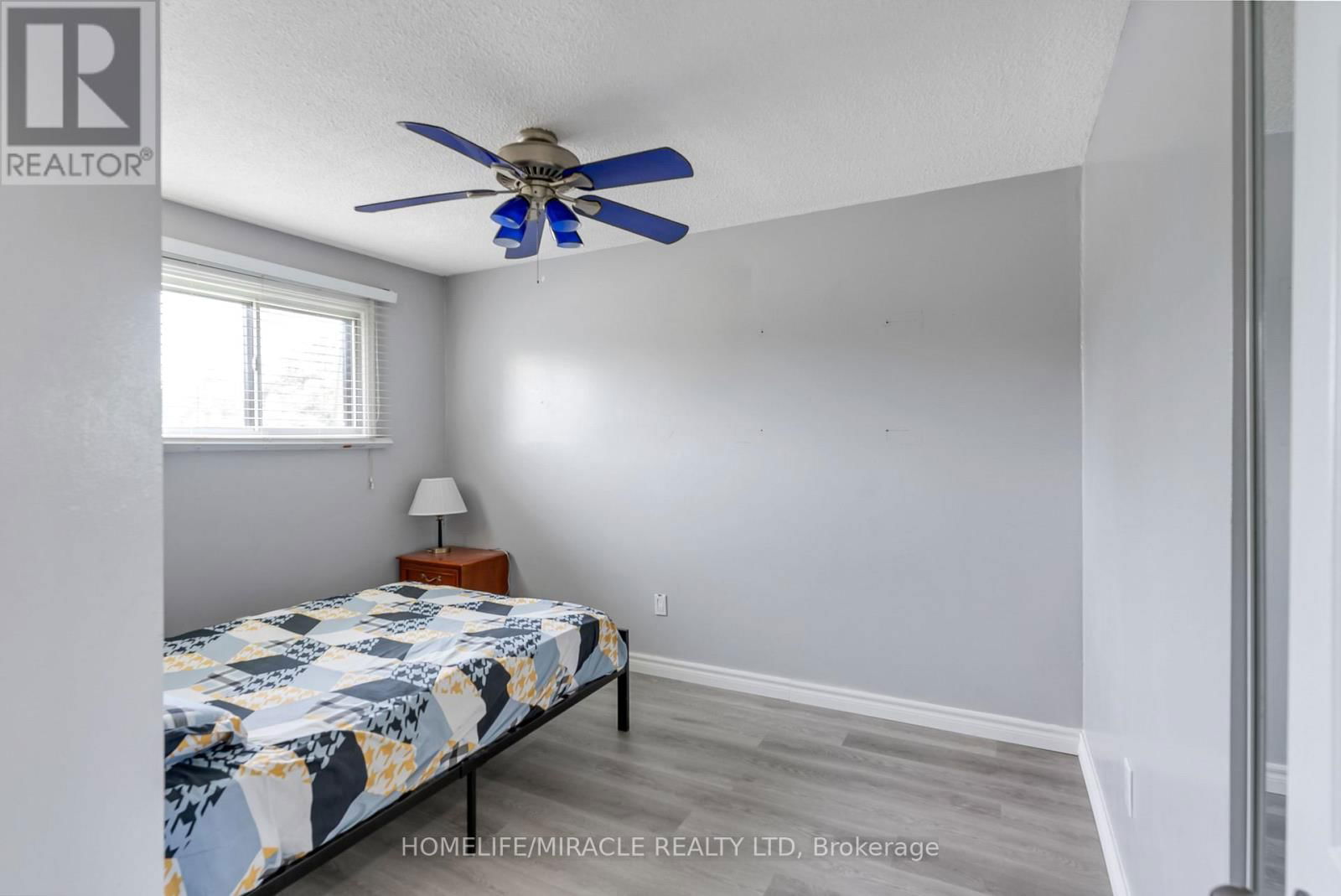 156 ENDERBY CRESCENT Image 26