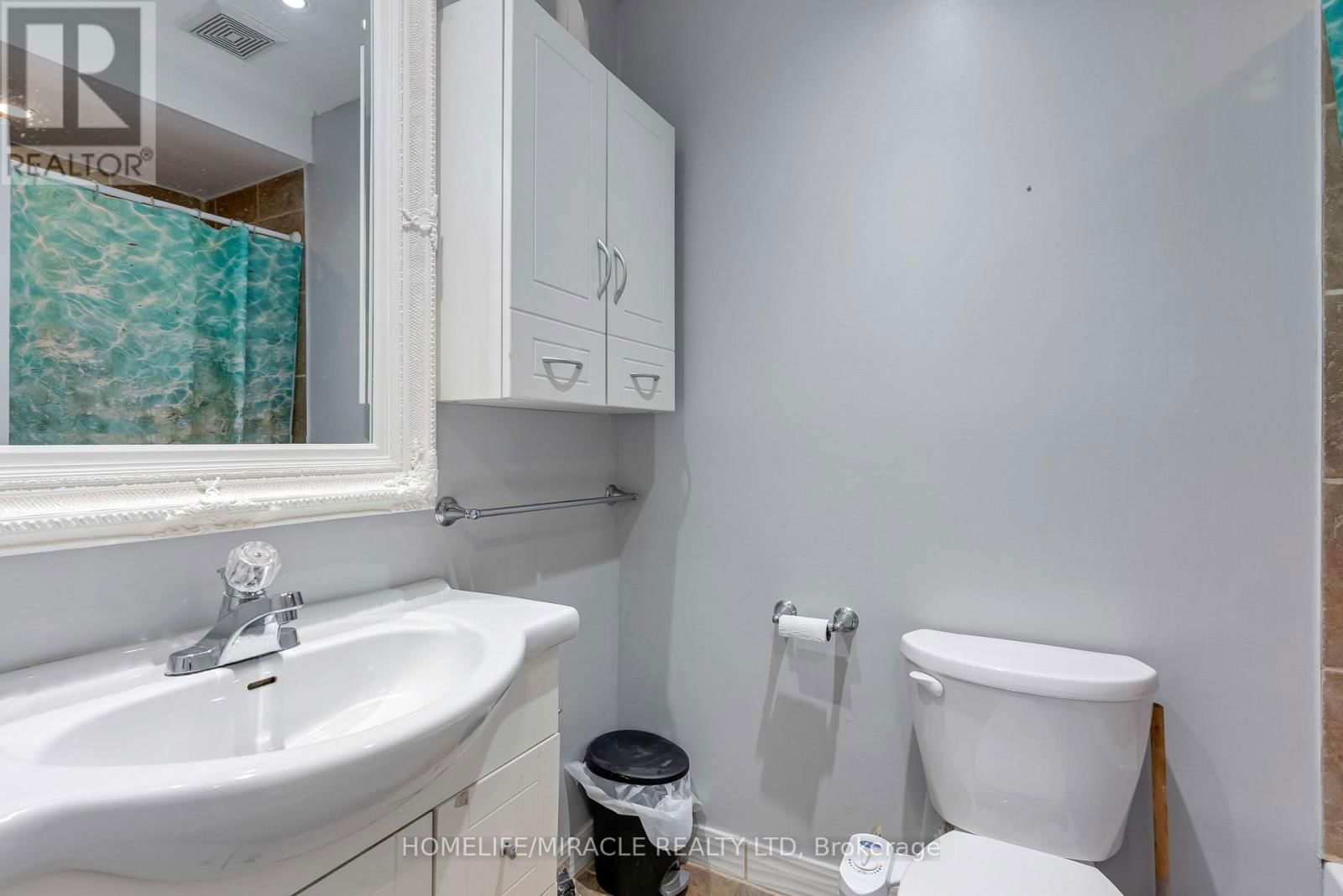 156 ENDERBY CRESCENT Image 28