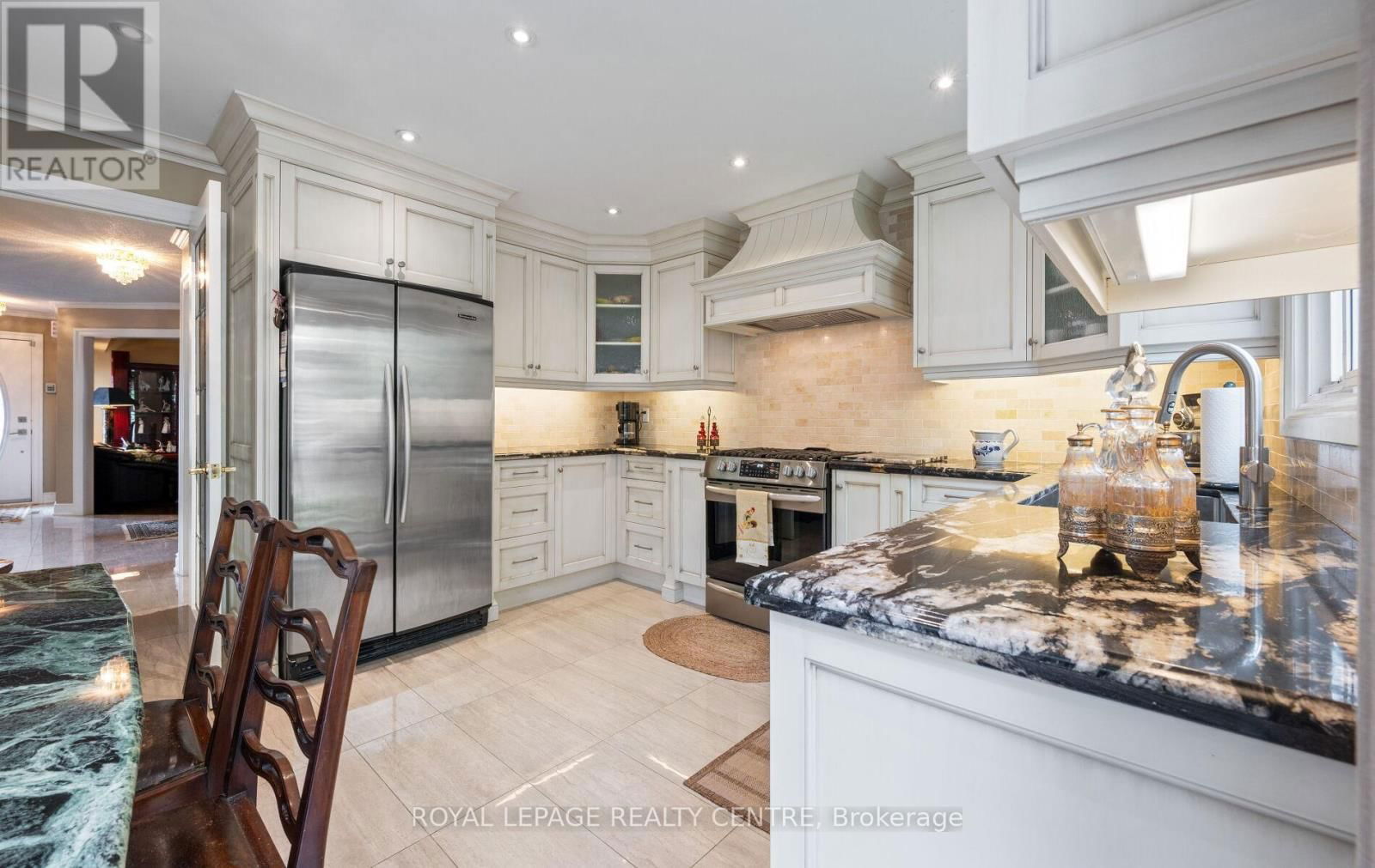 4383 MAYFLOWER DRIVE Image 11