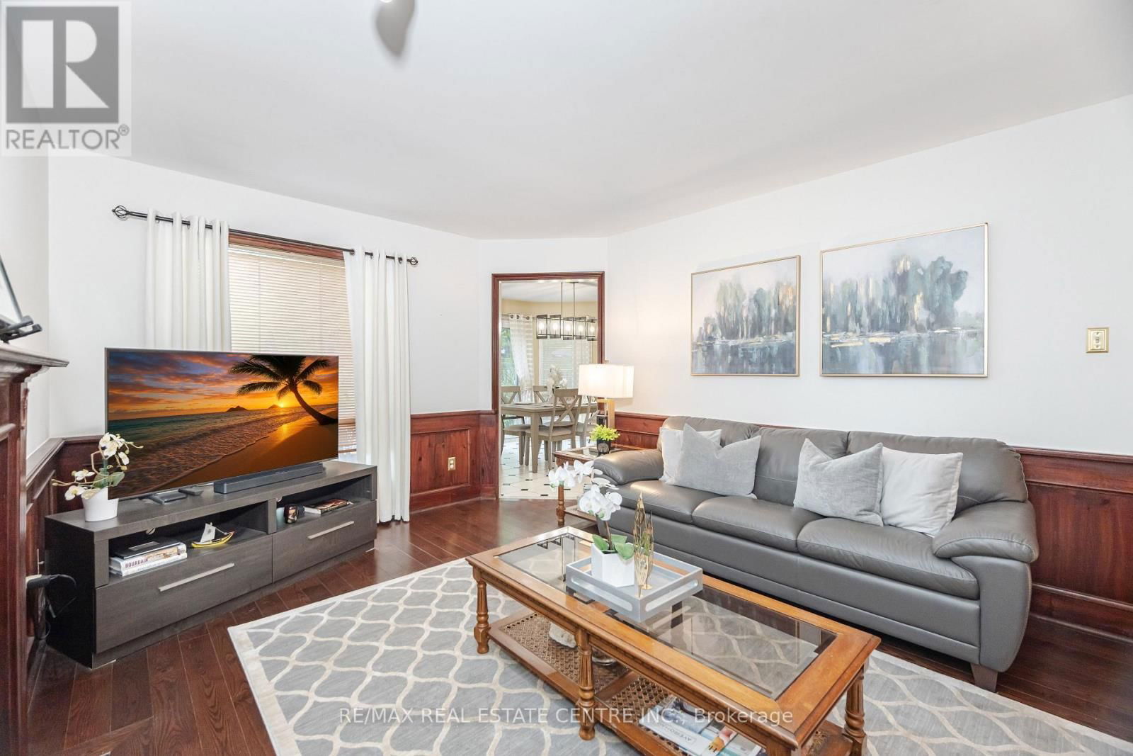 126 EAGLERIDGE DRIVE Image 22