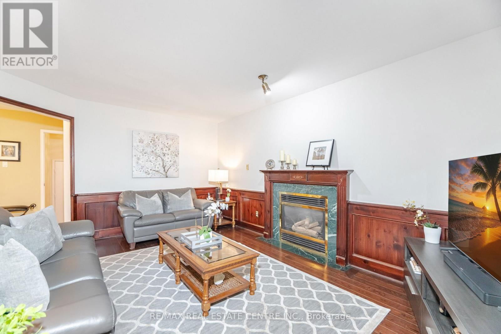 126 EAGLERIDGE DRIVE Image 23
