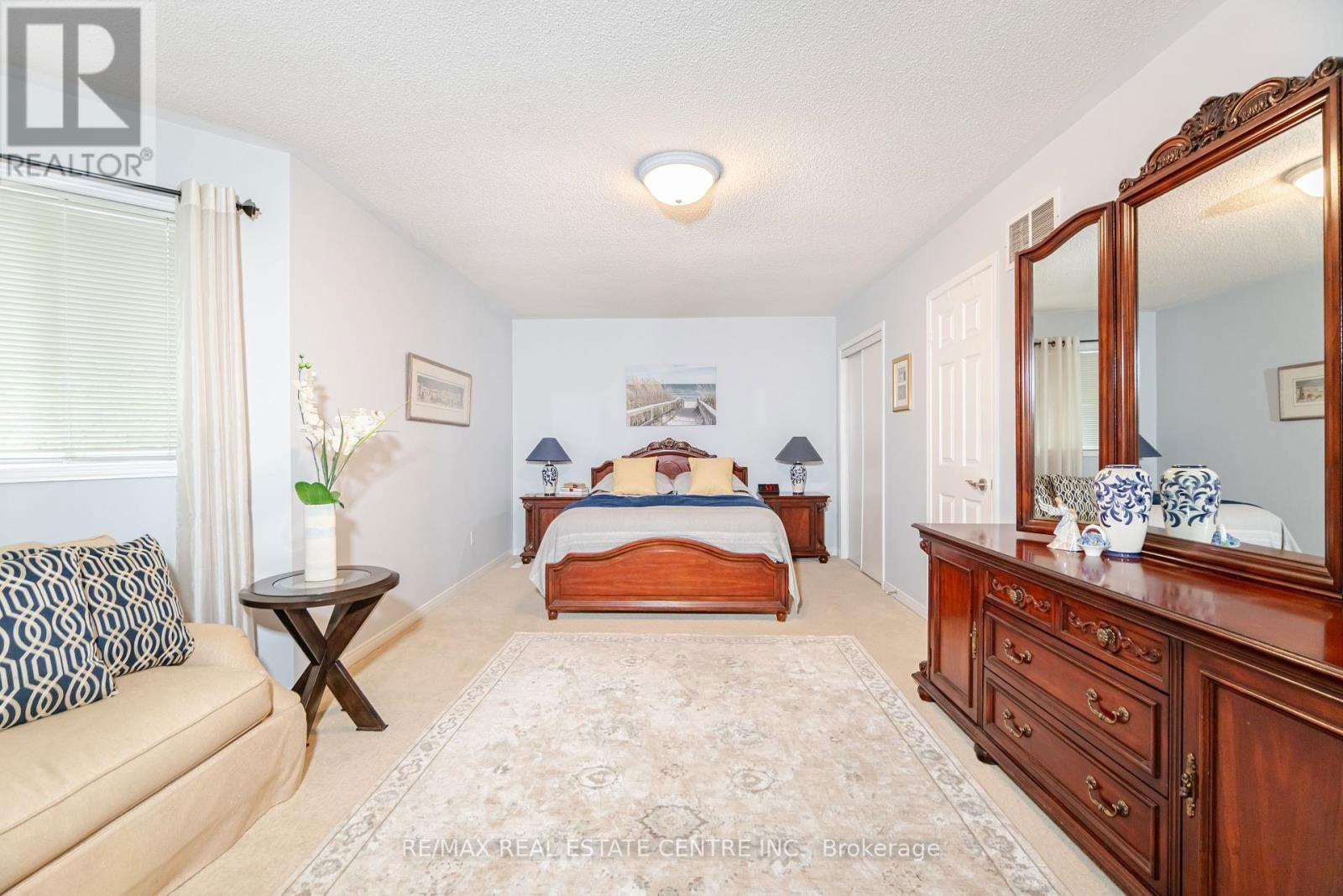 126 EAGLERIDGE DRIVE Image 31