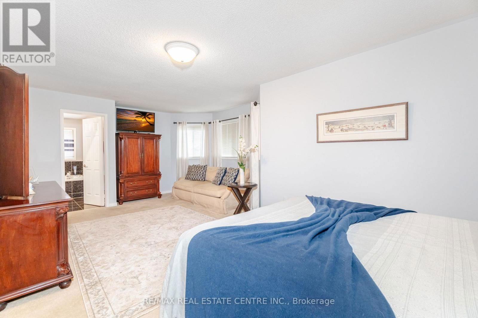 126 EAGLERIDGE DRIVE Image 32