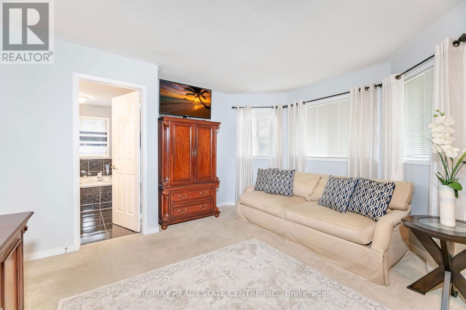 126 EAGLERIDGE DRIVE Image 33
