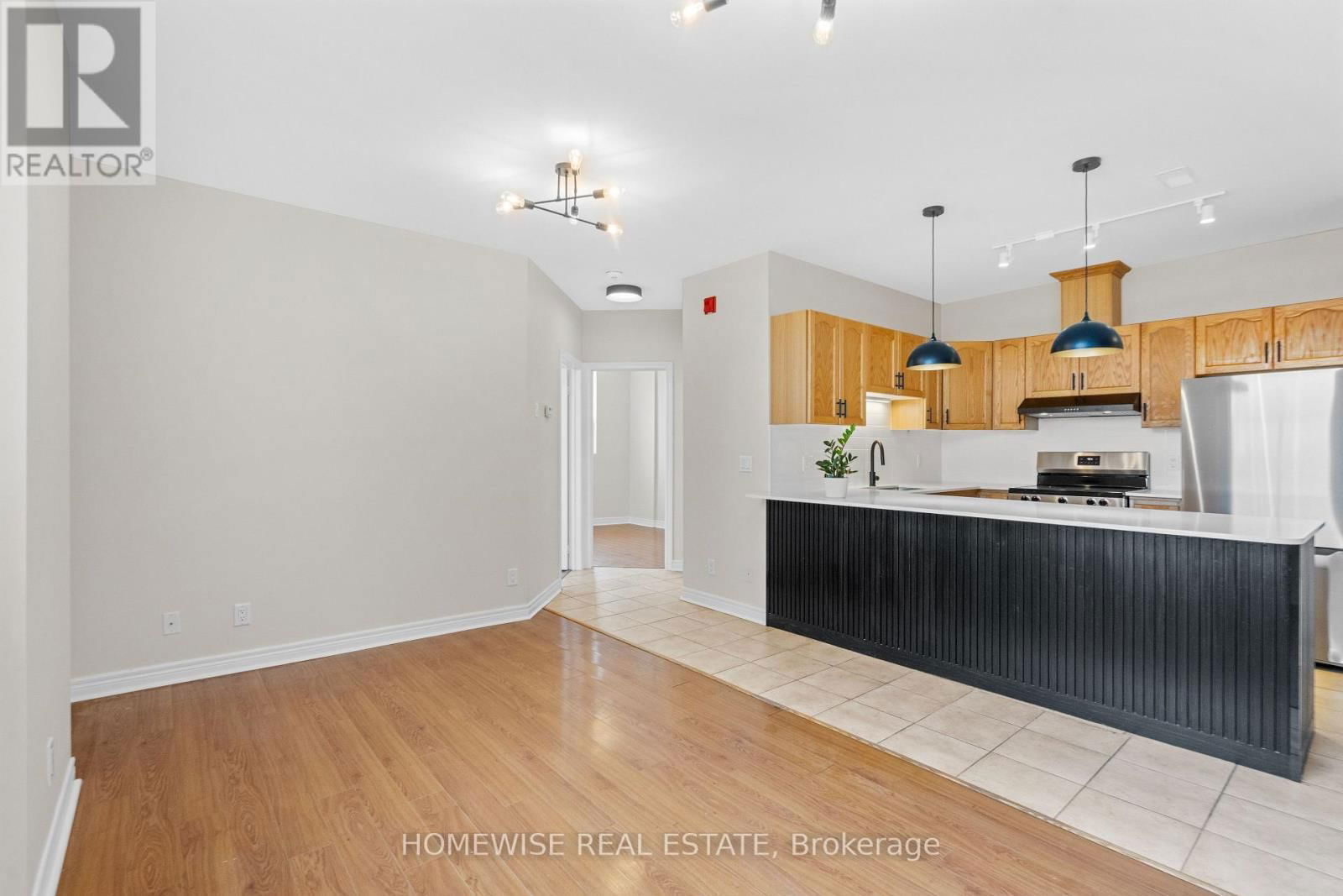 1 - 3635 DUNDAS STREET WEST Image 11
