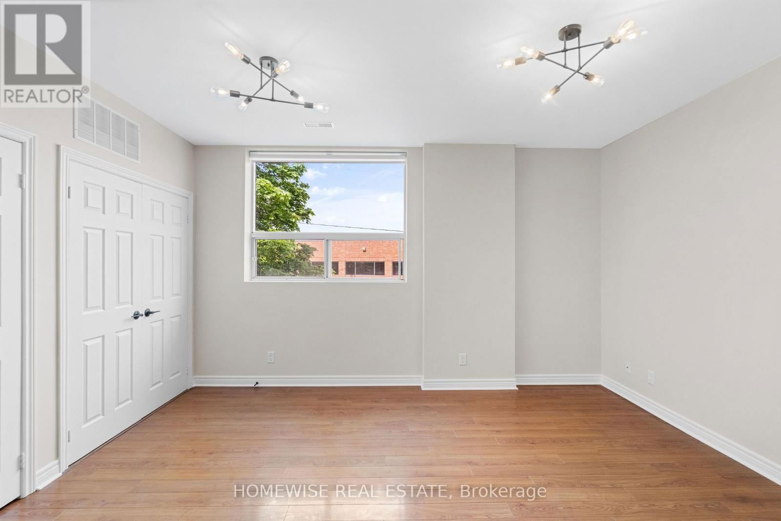 1 - 3635 DUNDAS STREET WEST Image 15