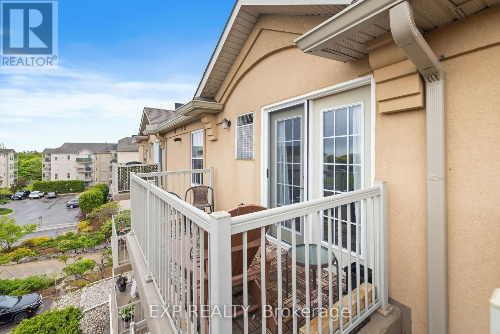 404 - 1470 BISHOPS GATE Image 15