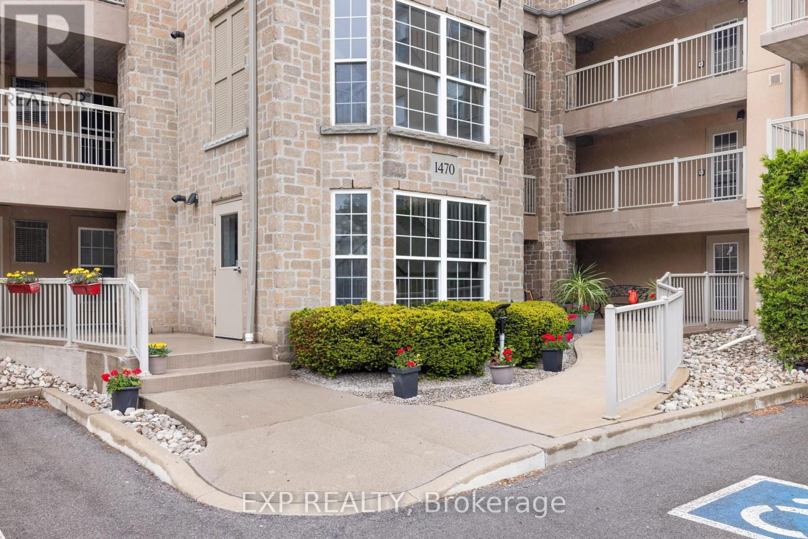 404 - 1470 BISHOPS GATE Image 3