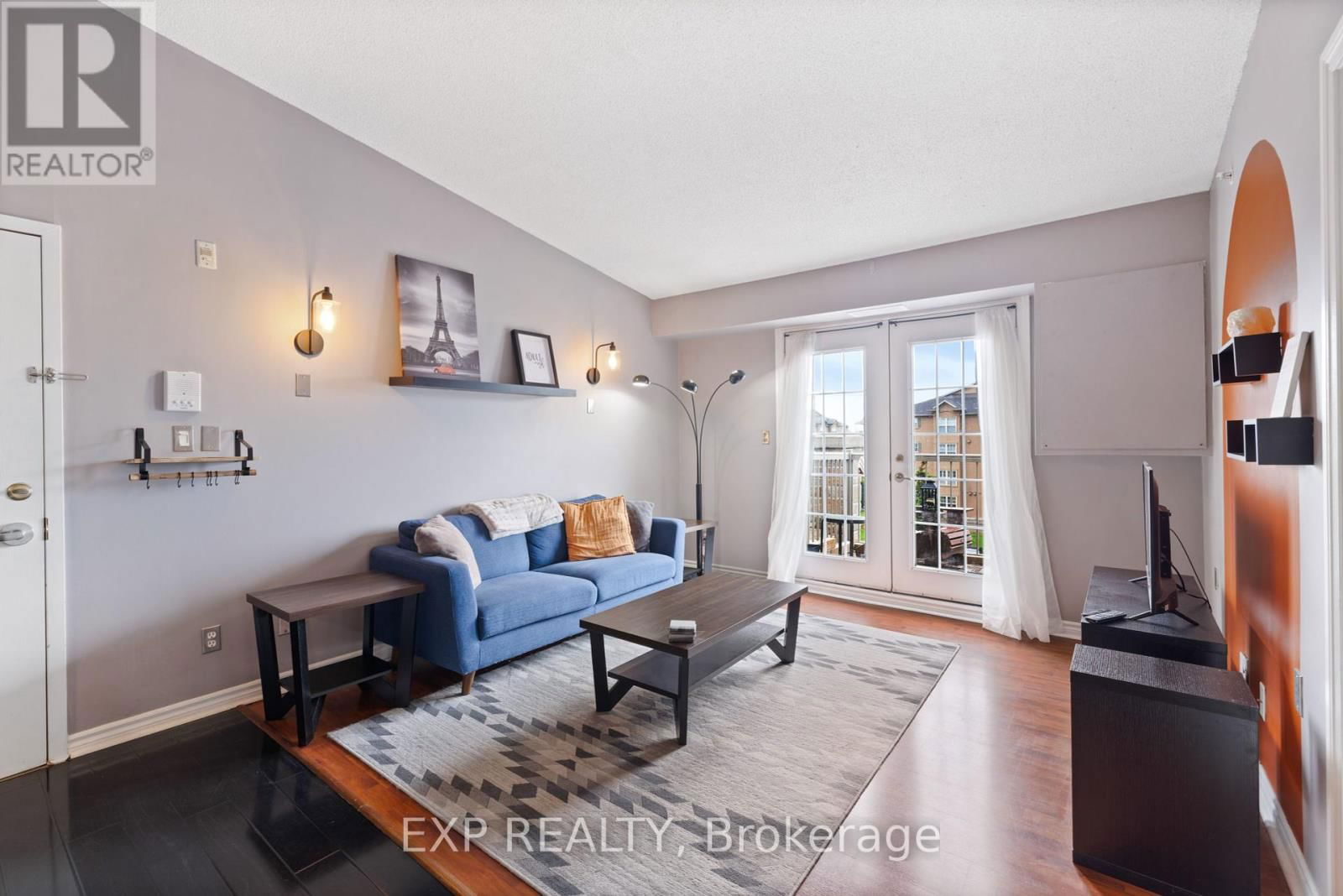404 - 1470 BISHOPS GATE Image 5