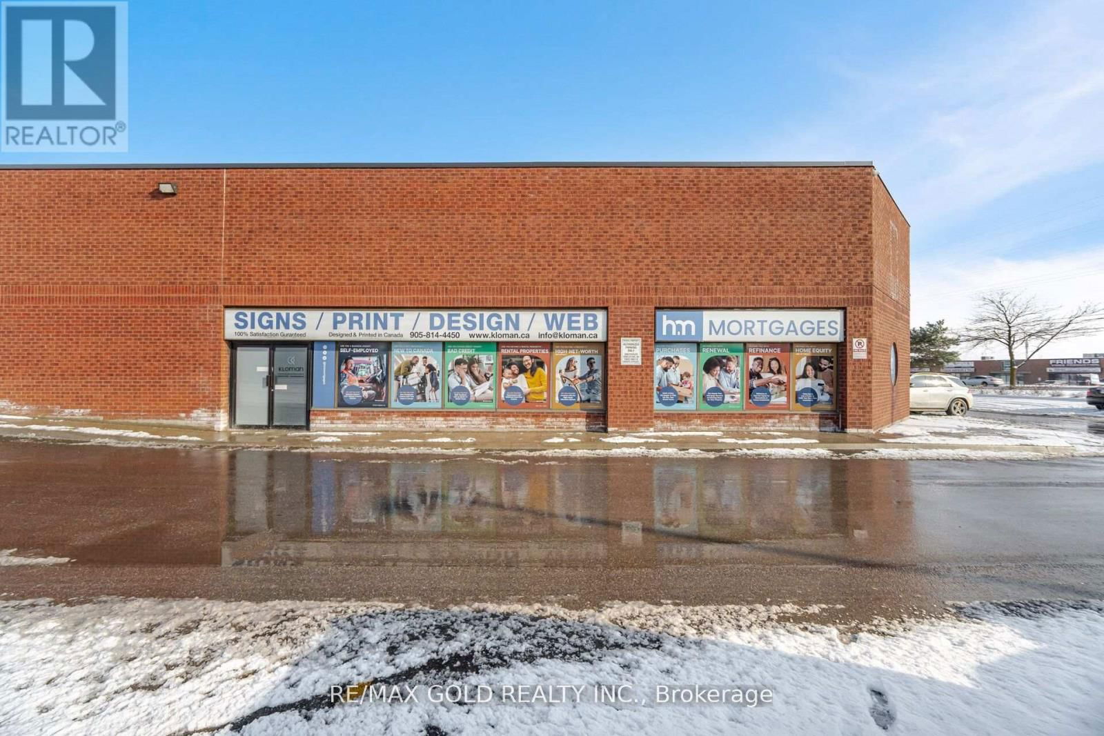 #26 - 2074 STEELES AVENUE Image 2