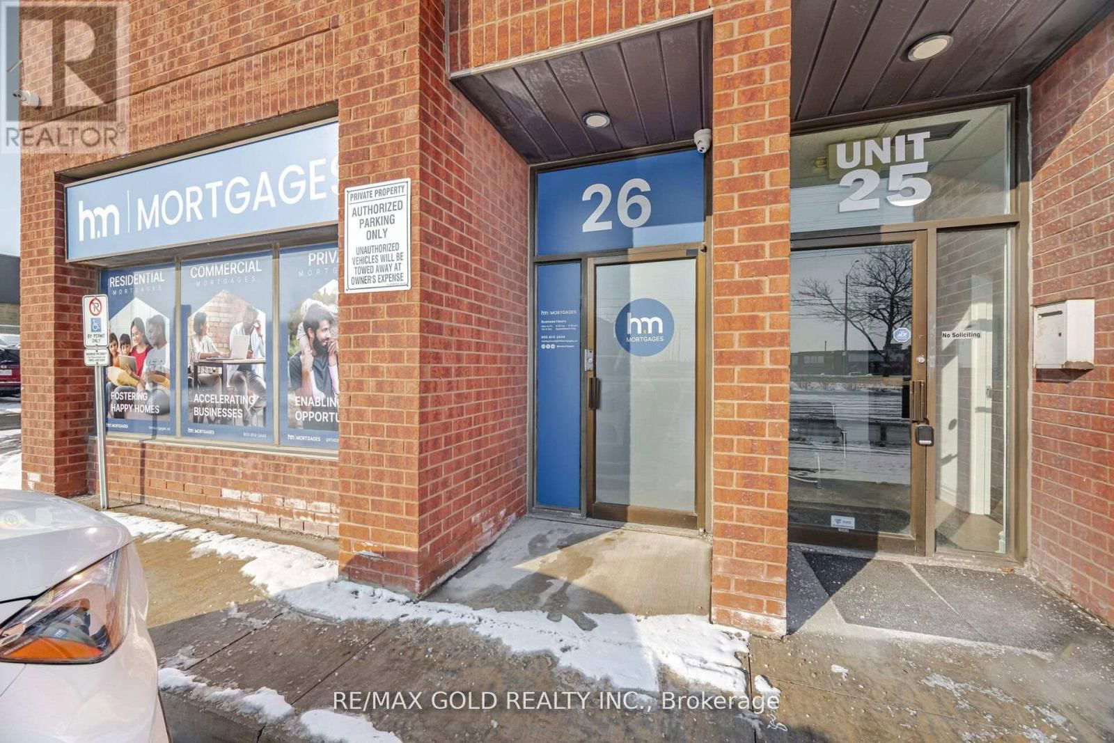 #26 - 2074 STEELES AVENUE Image 4