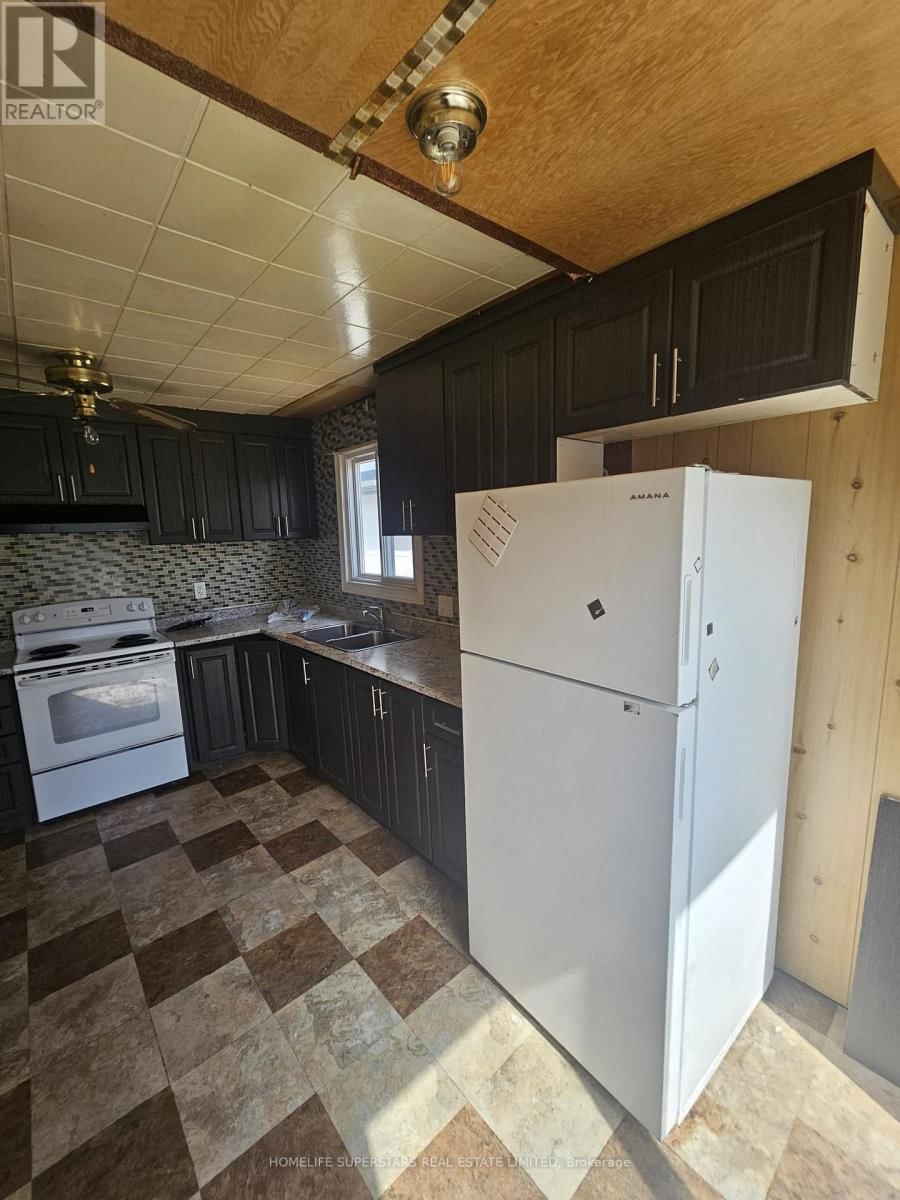 3130 MERRITT AVENUE Image 1