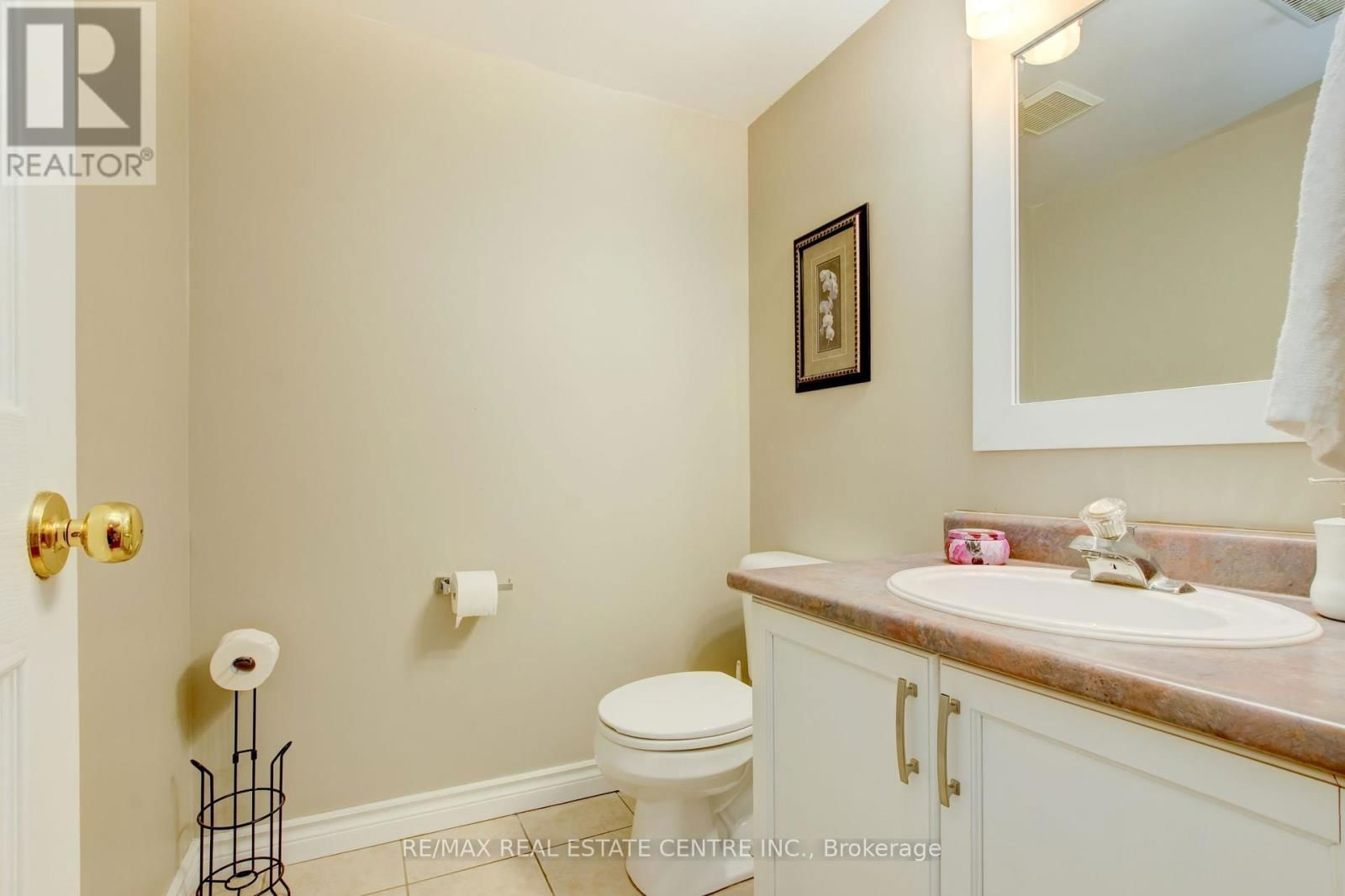 82 - 3480 UPPER MIDDLE ROAD Image 36