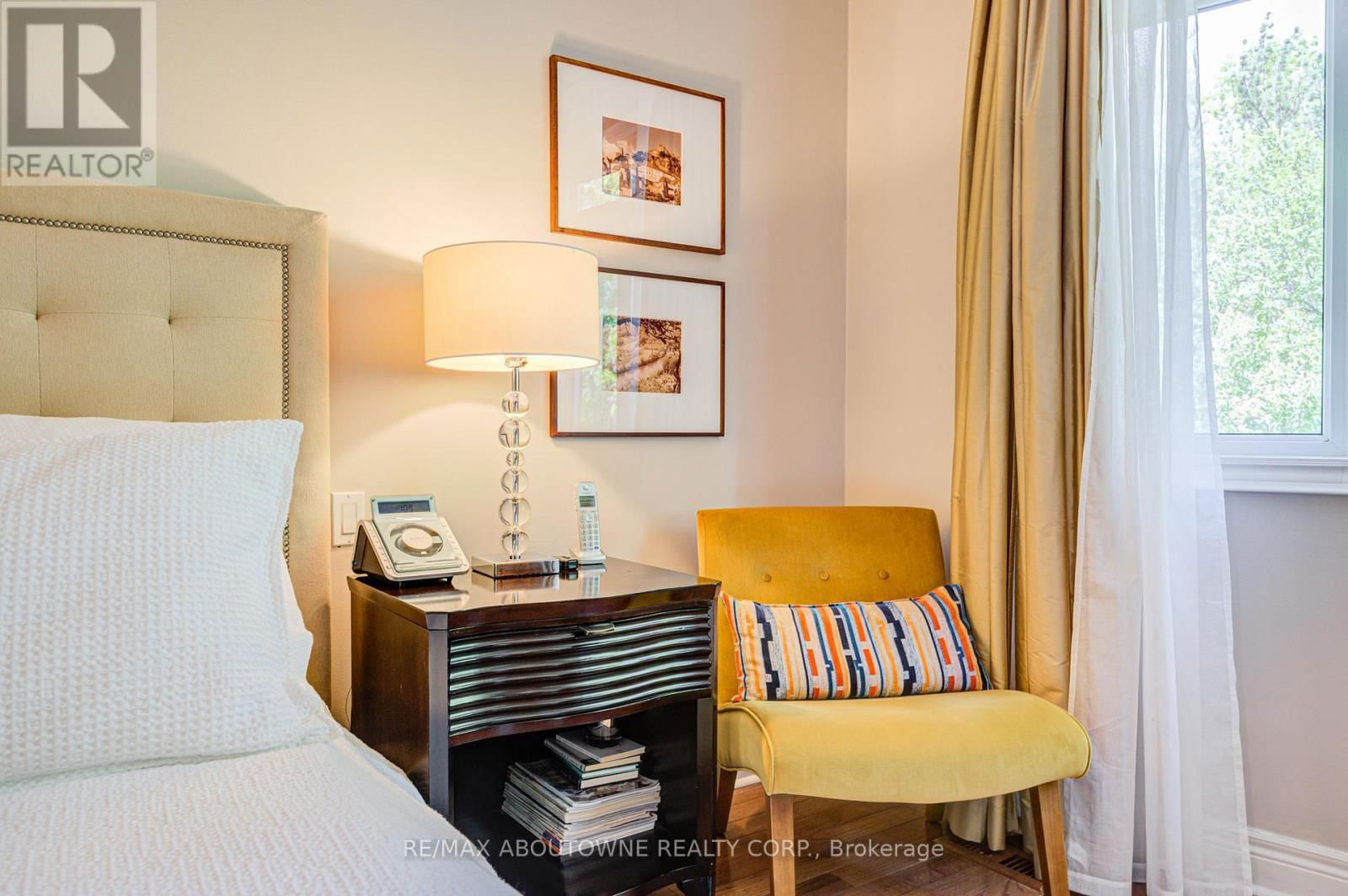 21 - 1169 DORVAL DRIVE Image 24