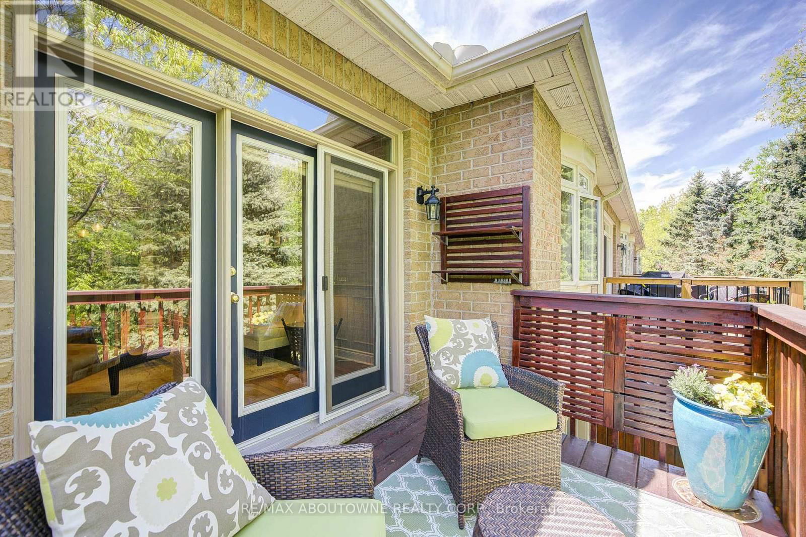 21 - 1169 DORVAL DRIVE Image 37