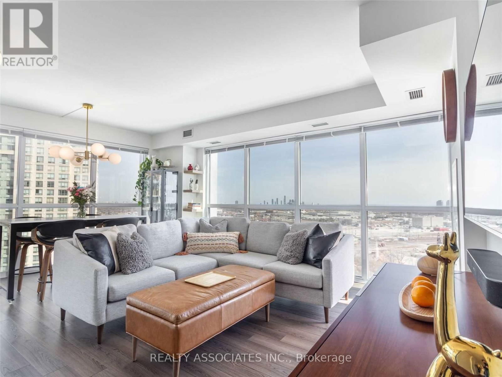 1507 - 20 THOMAS RILEY ROAD Image 3