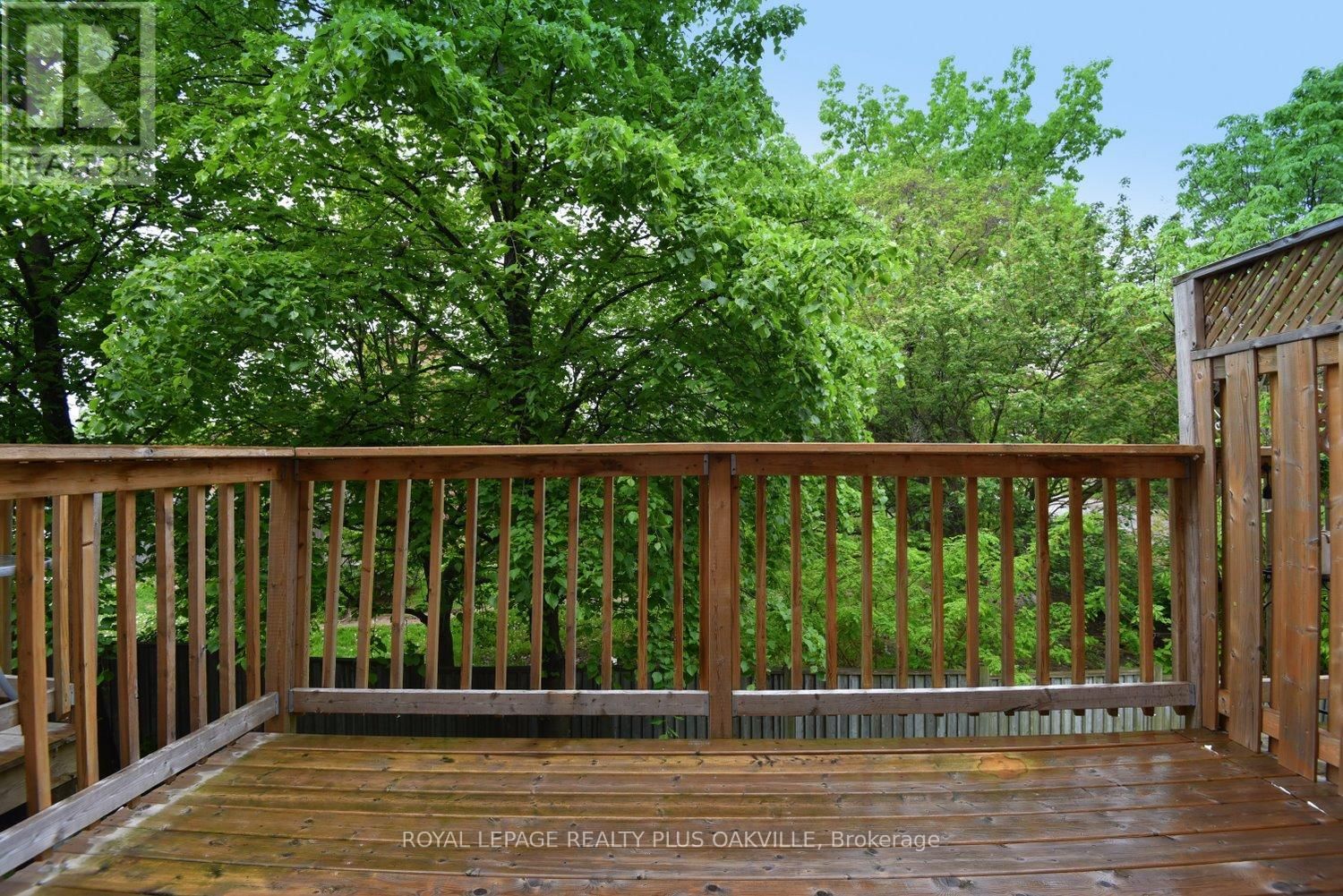 14 - 4045 UPPER MIDDLE ROAD Image 35