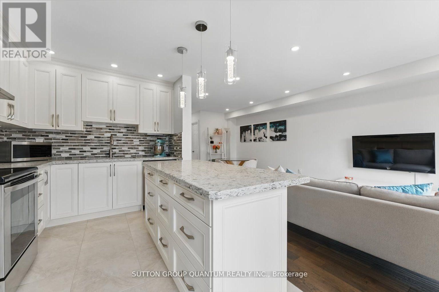 391 KITTRIDGE ROAD Image 11