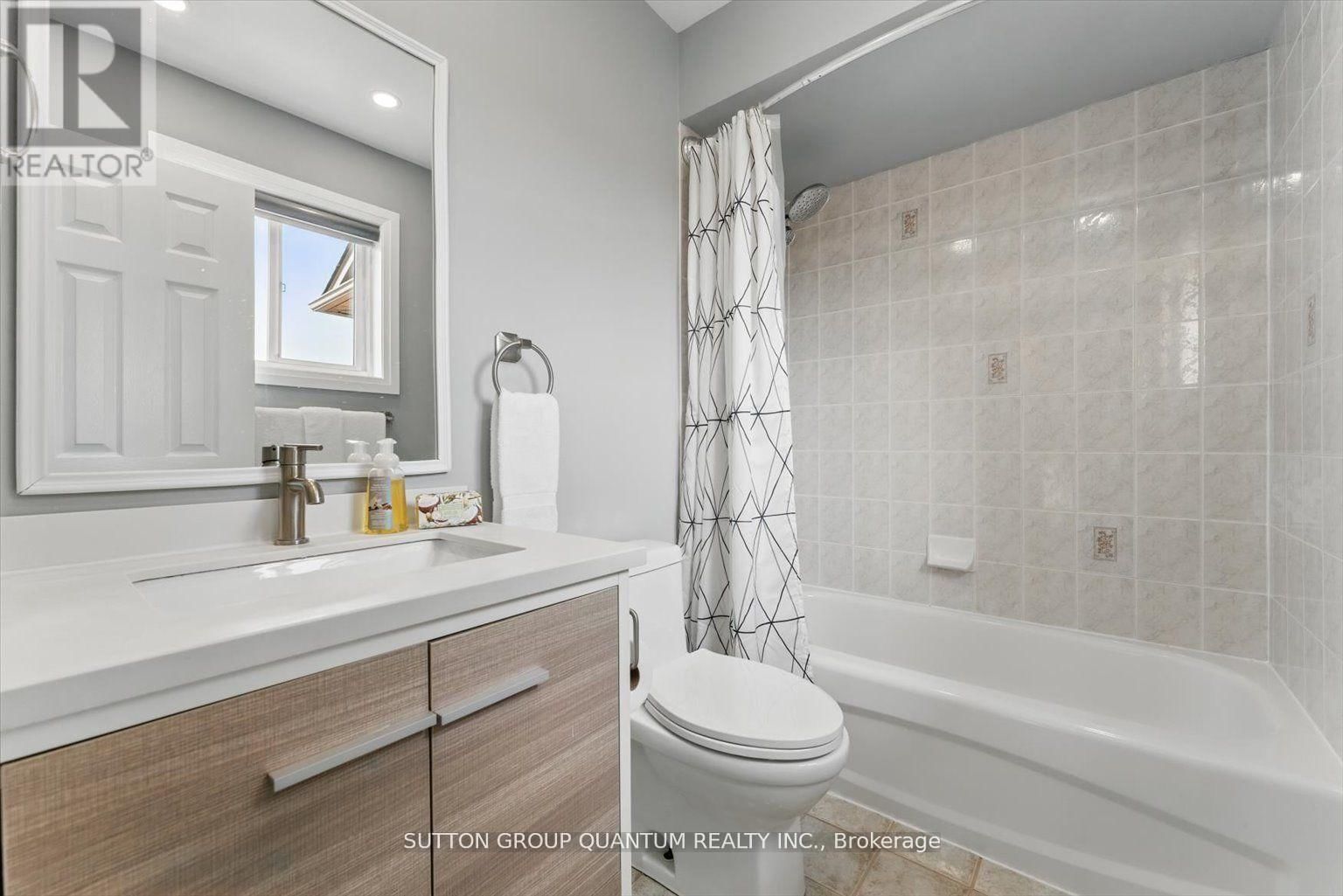 391 KITTRIDGE ROAD Image 21
