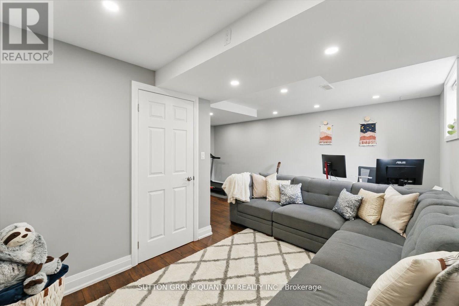 391 KITTRIDGE ROAD Image 31