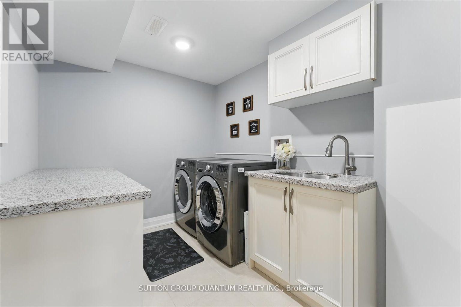 391 KITTRIDGE ROAD Image 32