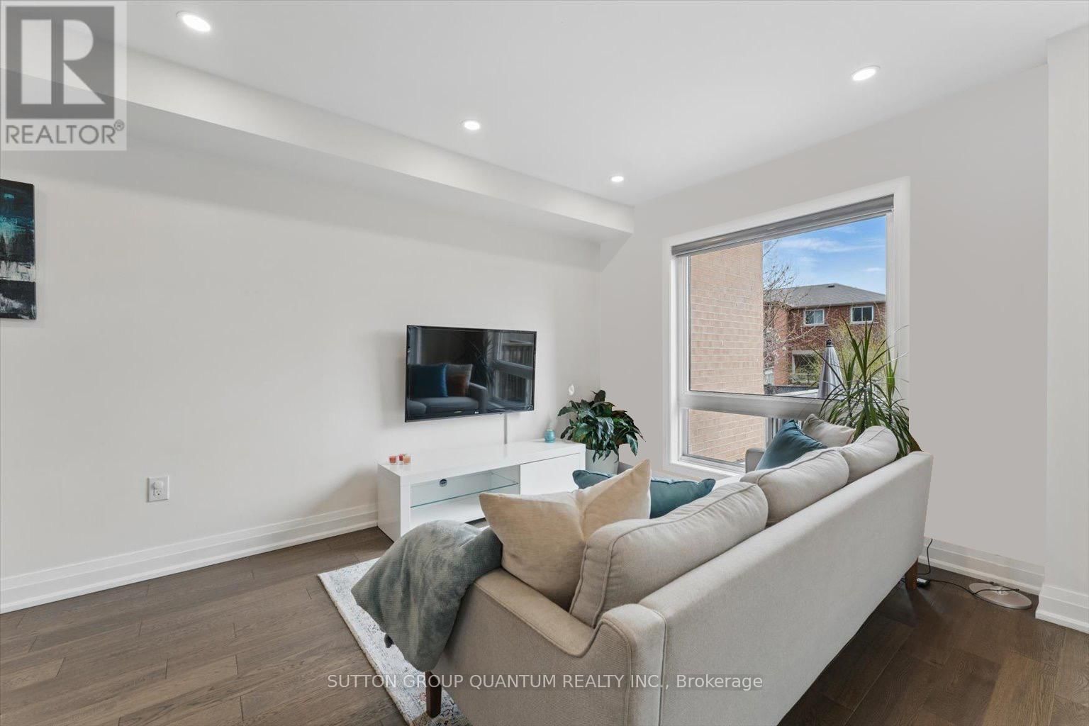 391 KITTRIDGE ROAD Image 6