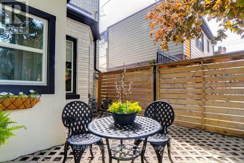1 GWYNNE AVENUE Image 3