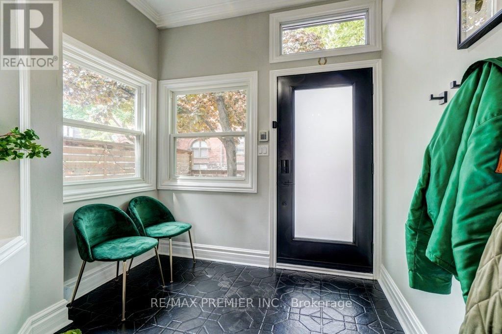 1 GWYNNE AVENUE Image 4