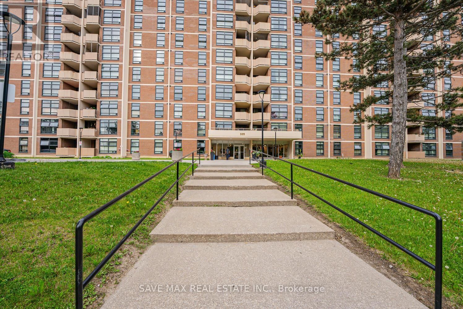 610 - 335 DRIFTWOOD AVENUE Image 3