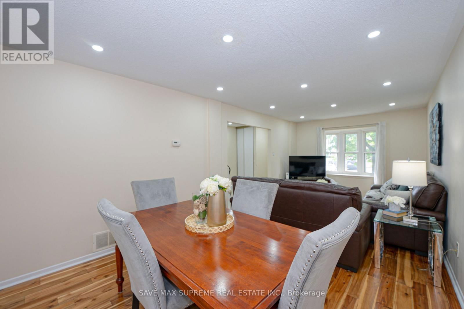68 - 1020 CENTRAL PARK DRIVE Image 12