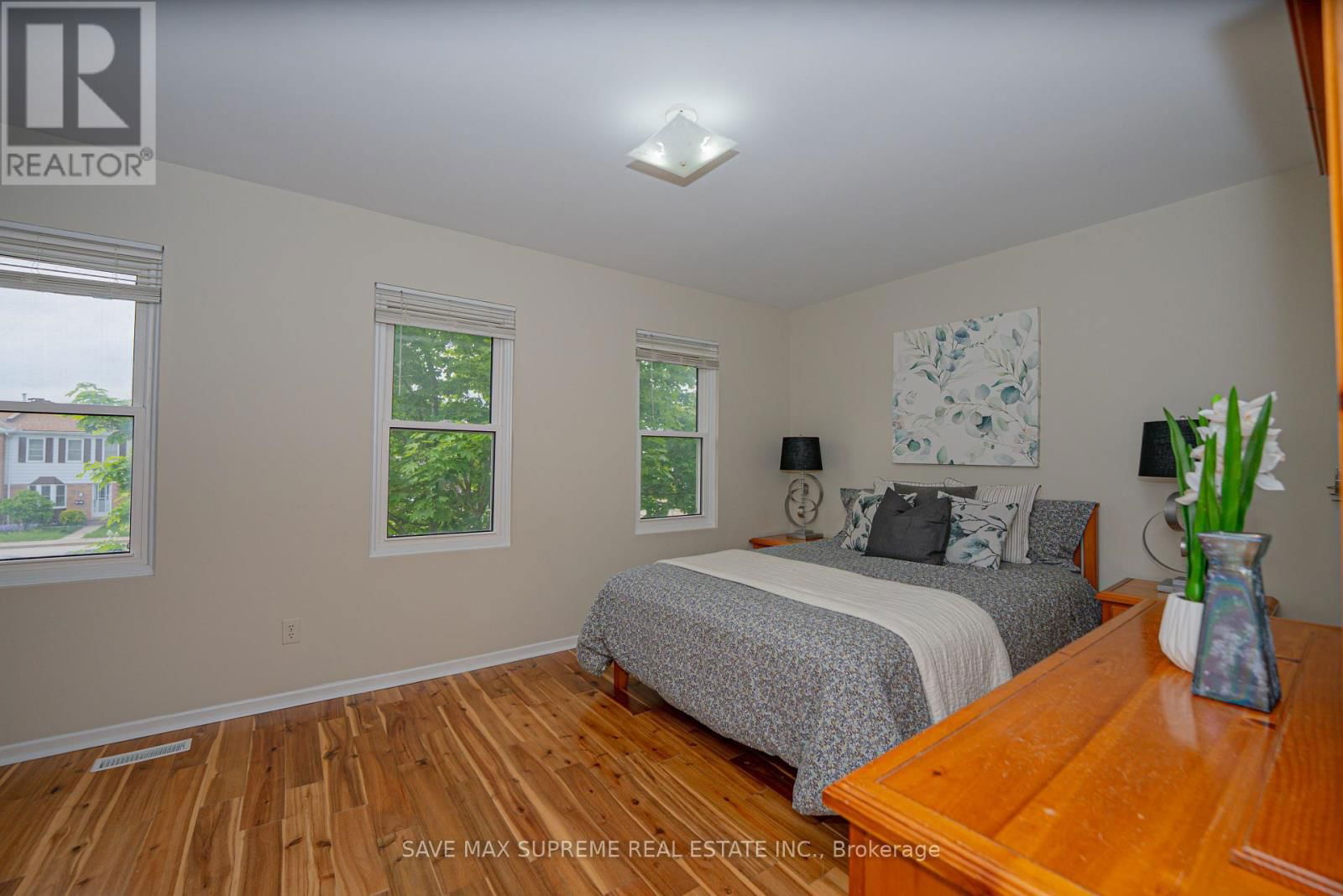 68 - 1020 CENTRAL PARK DRIVE Image 22