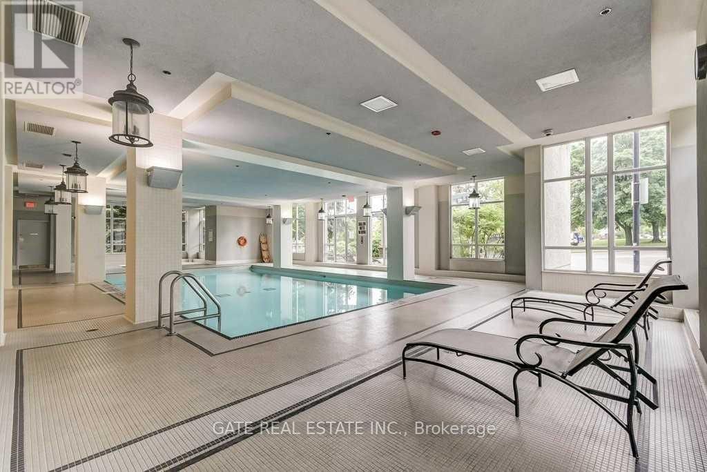 1605 - 38 FONTENAY COURT Image 27