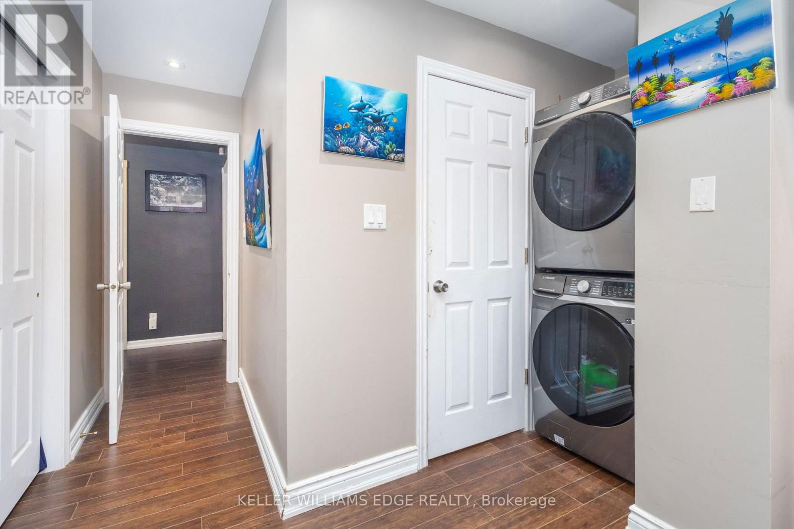 156 HAMMERSMITH COURT Image 19