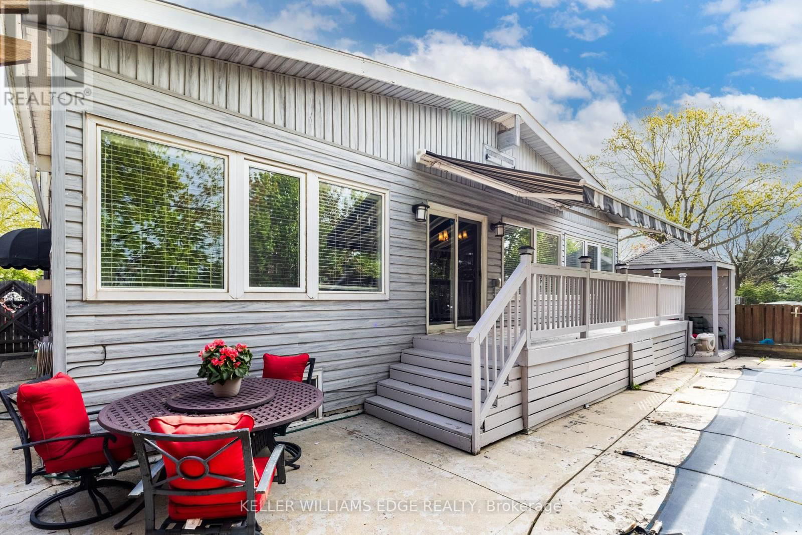 156 HAMMERSMITH COURT Image 34