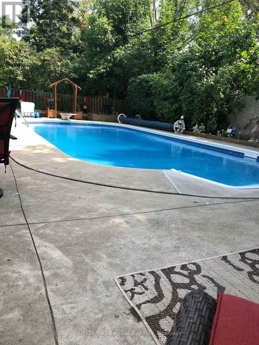 156 HAMMERSMITH COURT Image 42