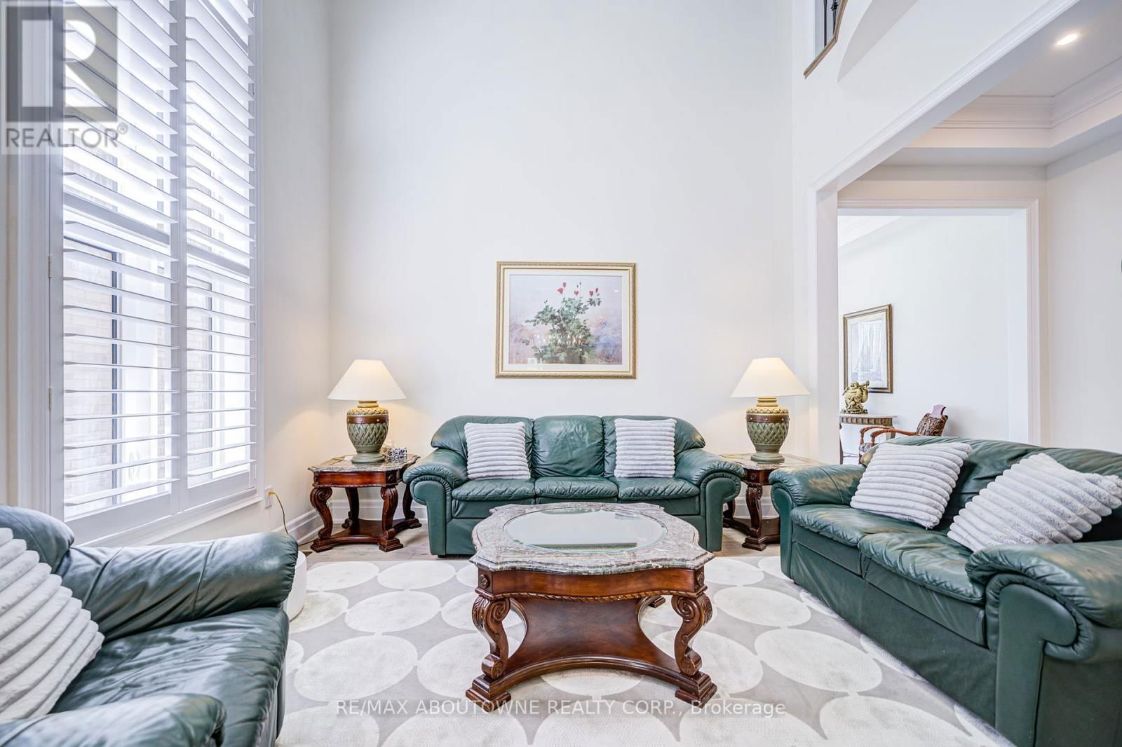 2359 SAW WHET BOULEVARD Image 10
