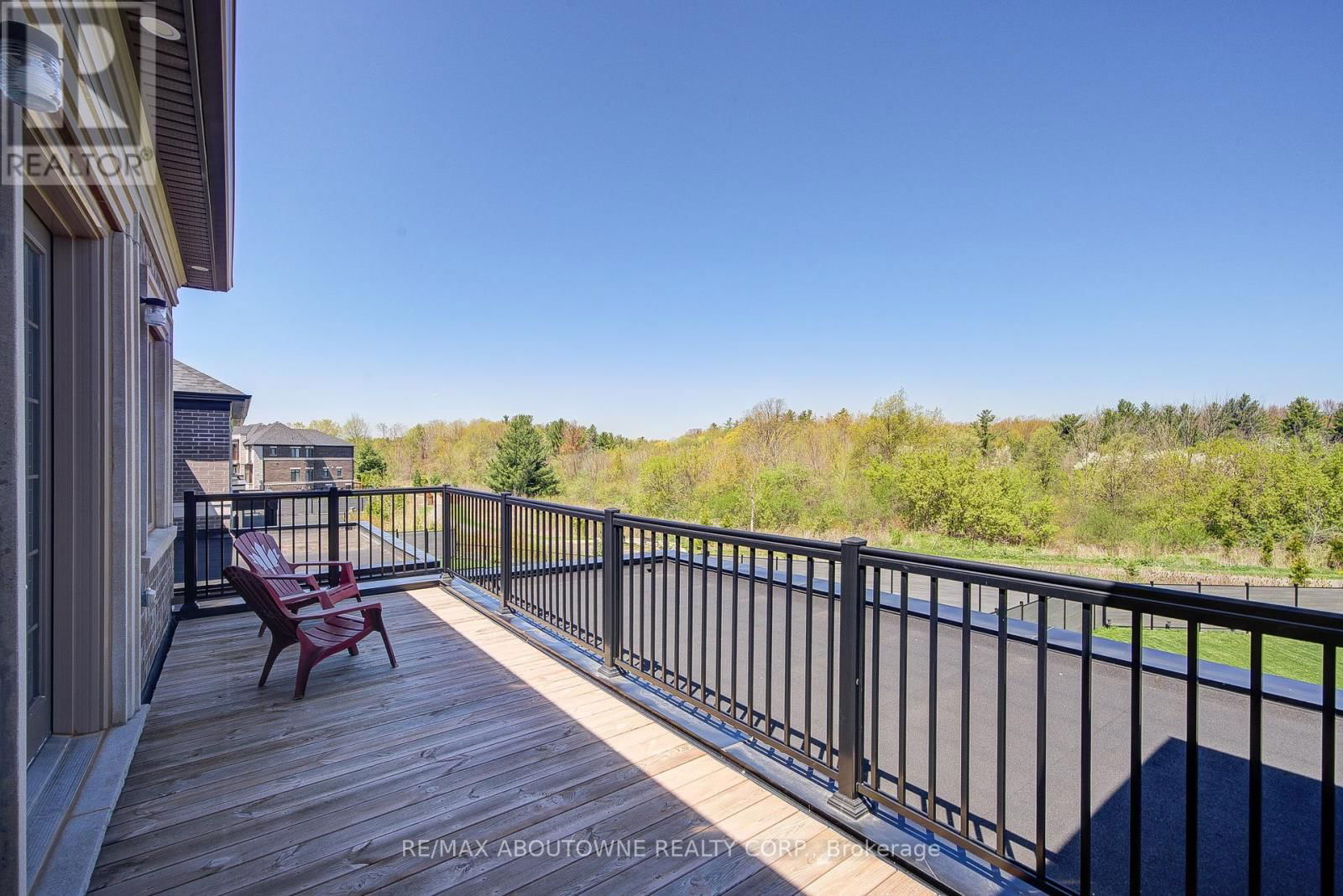 2359 SAW WHET BOULEVARD Image 37