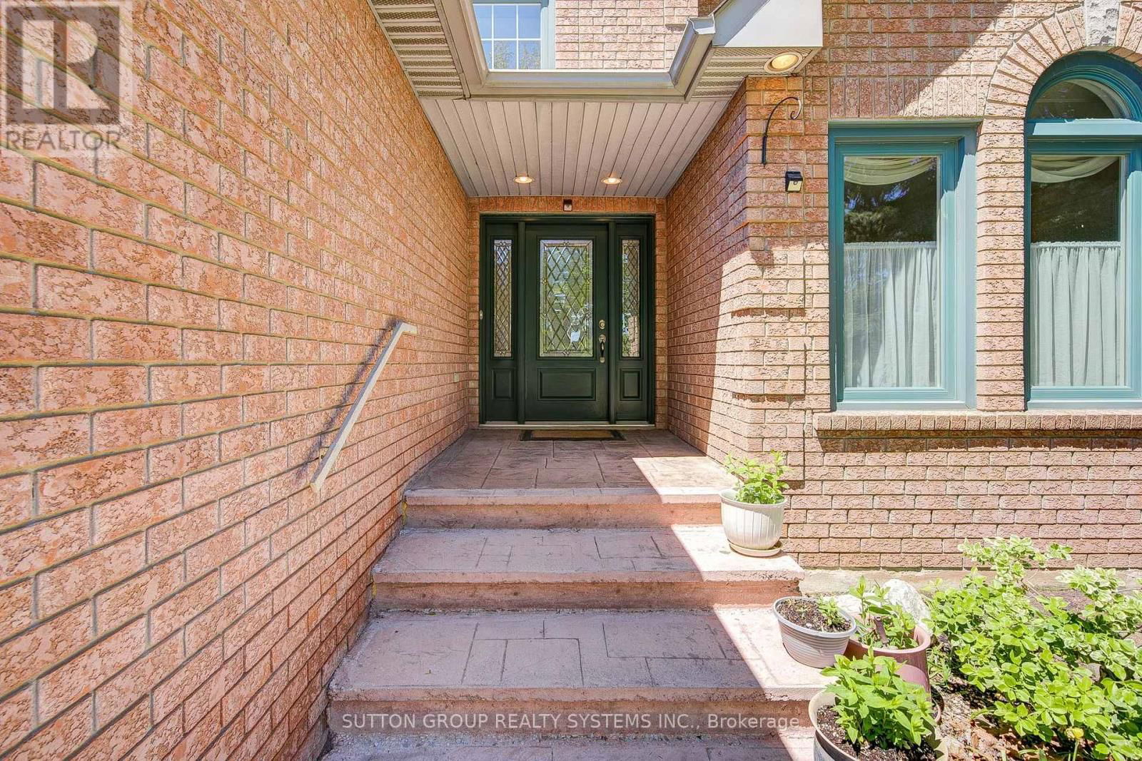 2979 SYCAMORE STREET Image 3