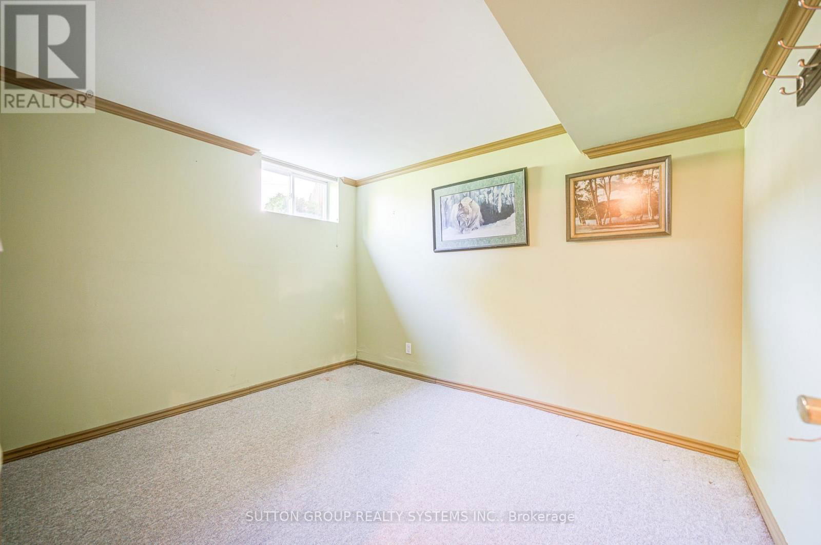 2979 SYCAMORE STREET Image 37