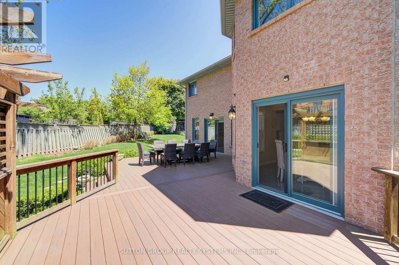 2979 SYCAMORE STREET Image 45